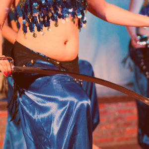 DANZA ÁRABE JÓVENES